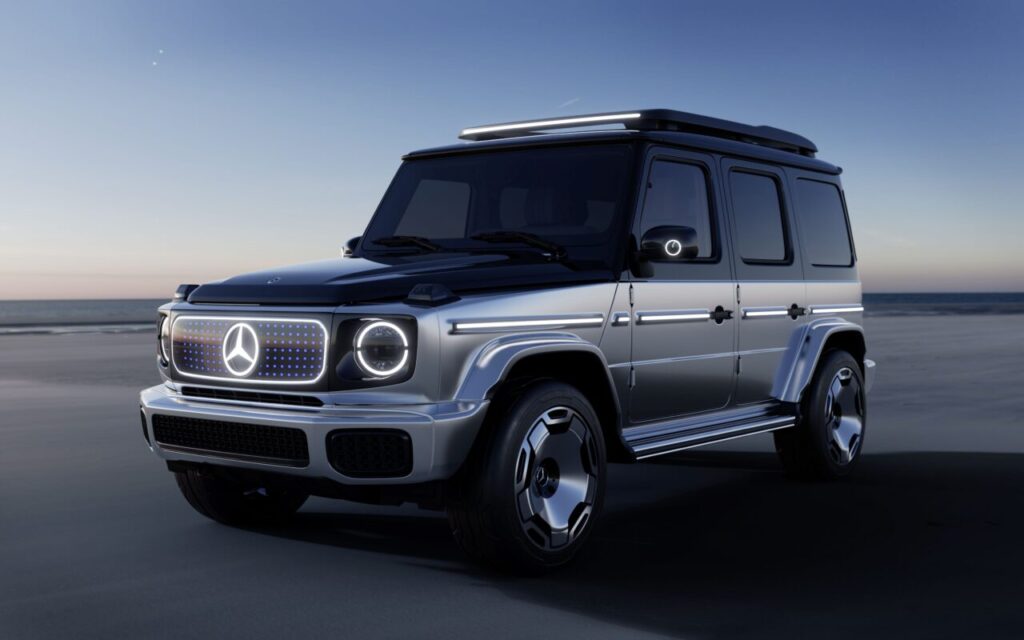 Unlock Apple CarPlay functionality for compatible Mercedes infotainment systems